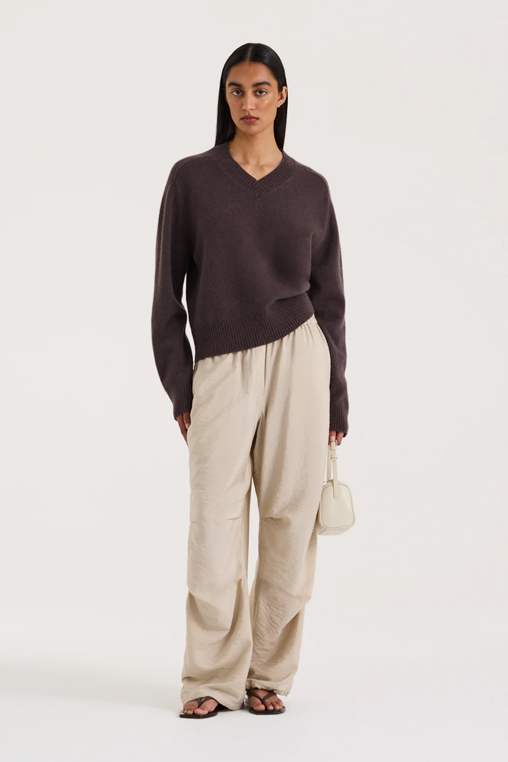 Ines V neck jumper